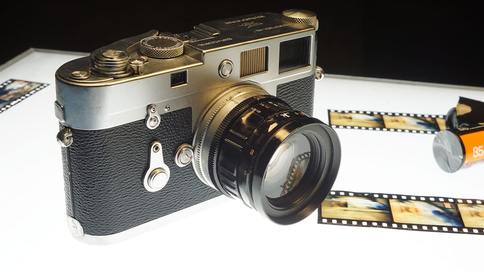 Halde R2 with 50 mm f/1.5, unit SX-0398, on the light table